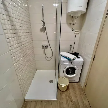 Apartmants アパート
