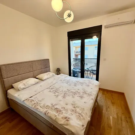 Apartmants *