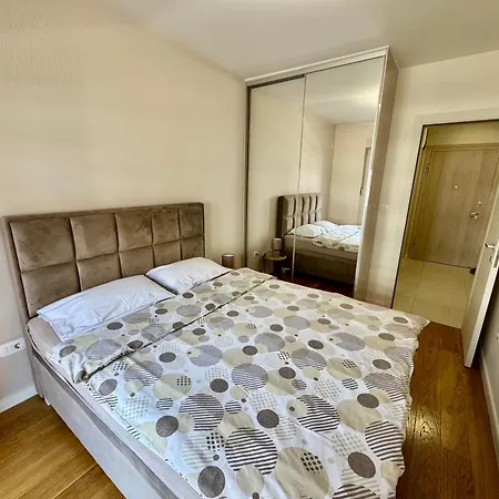 Апартаменти Apartmants *